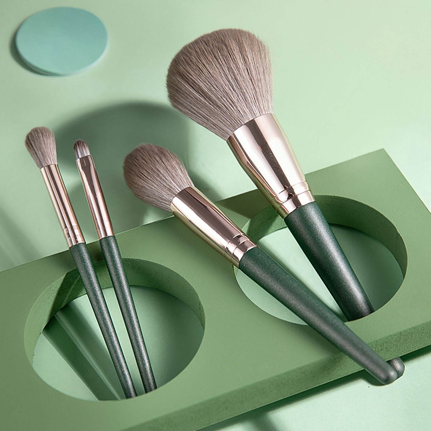 Green Cloud 14 Makeup Brushes Suit - EraEase